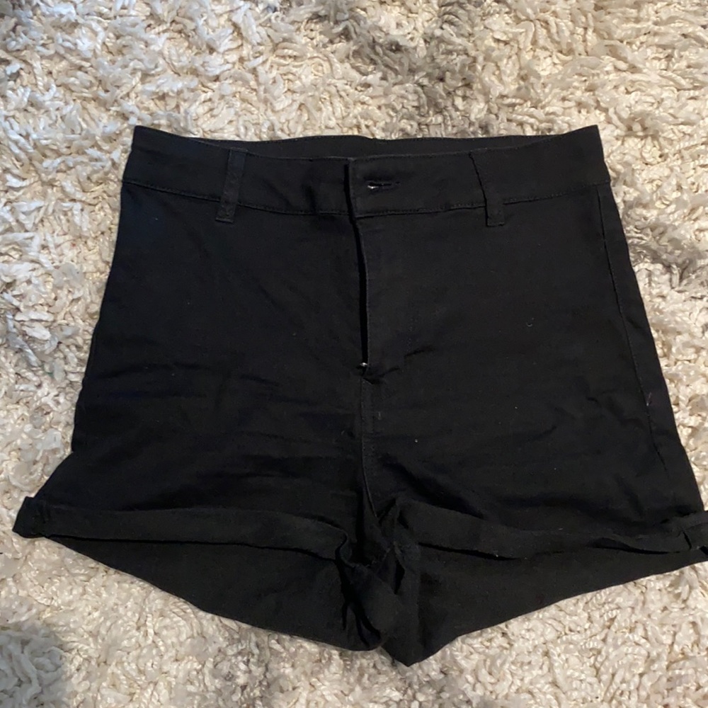 H&M Black High-Waisted Shorts
